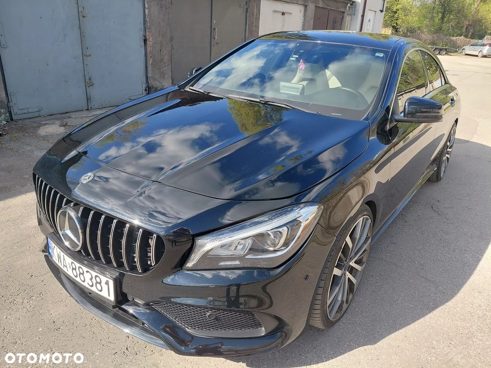 Mercedes-Benz CLA 250 4Matic 7G-DCT AMG Line - 1