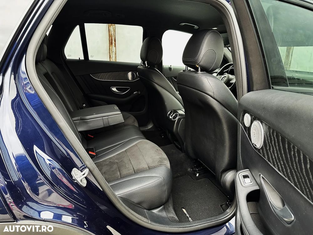 Mercedes-Benz GLC - 11