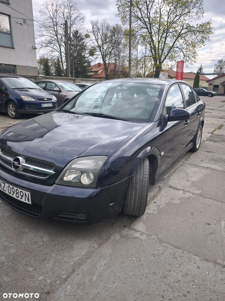 Opel Vectra 2.2 DTI - 11