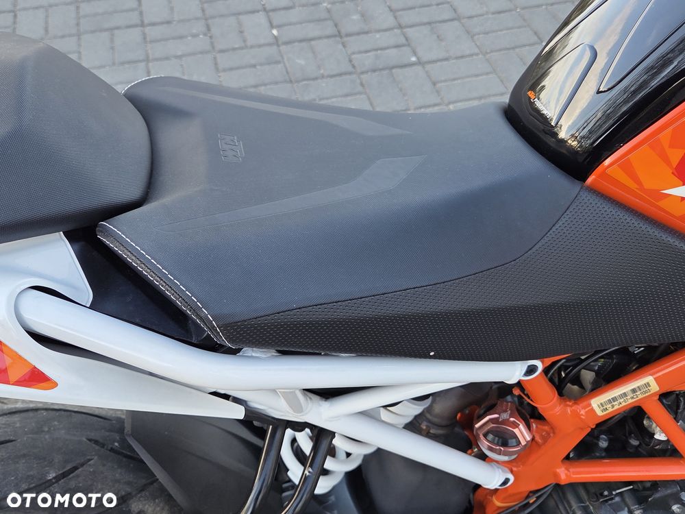 KTM Duke - 25