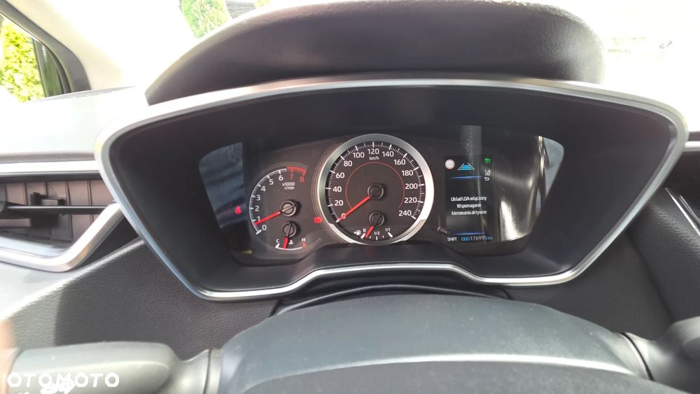 Toyota Corolla 1.6 Comfort - 22