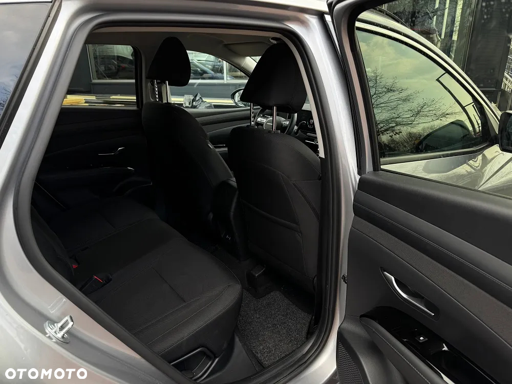Hyundai Tucson 1.6 T-GDi Smart 2WD - 18
