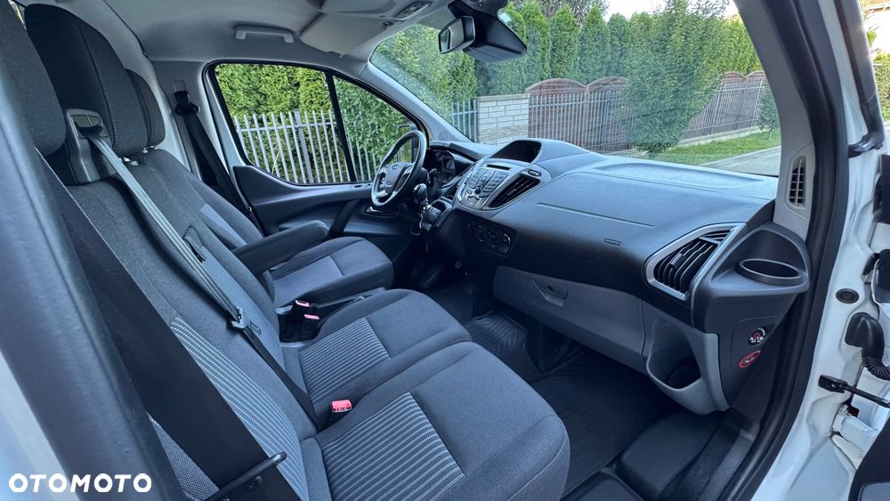 Ford Transit Custom L2H2 średni  xenon kamera idealny 2.2TDCI blaszak krótki L1H2 VAT FV faktura 23% 3 miejsca / osobowy blaszak podwójne drzwi z obu stron - 9