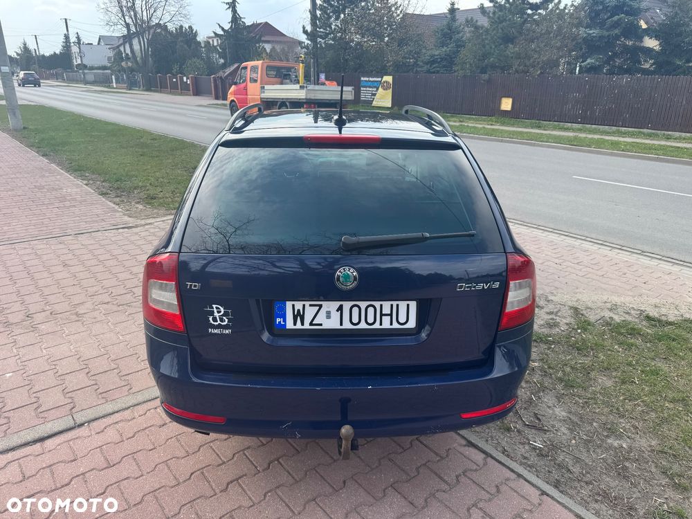 Skoda Octavia - 10