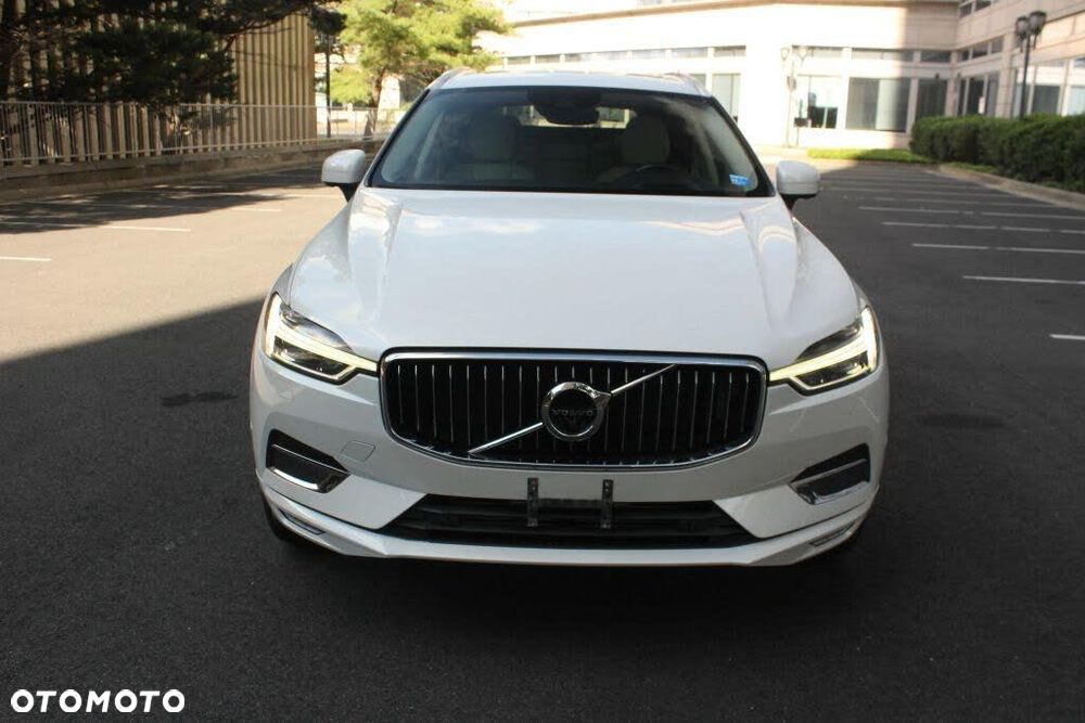 Volvo XC 60 T5 AWD Geartronic Inscription - 3