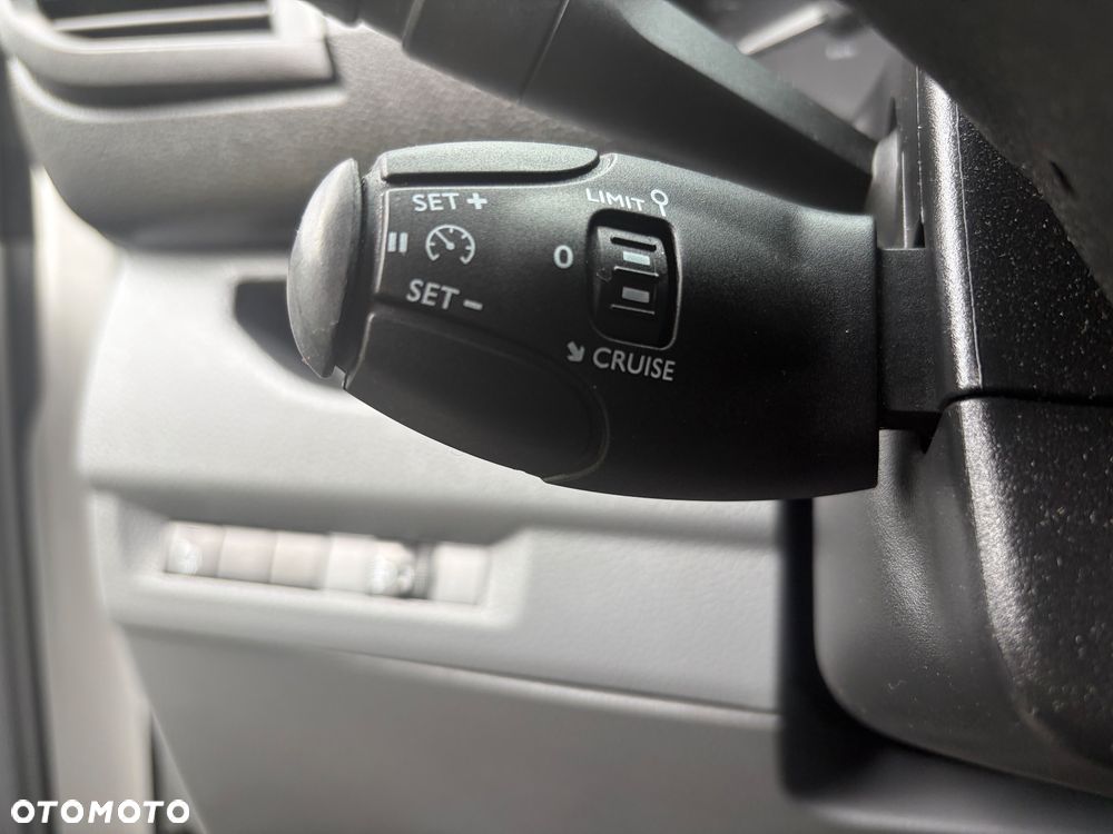 Peugeot Expert - 19