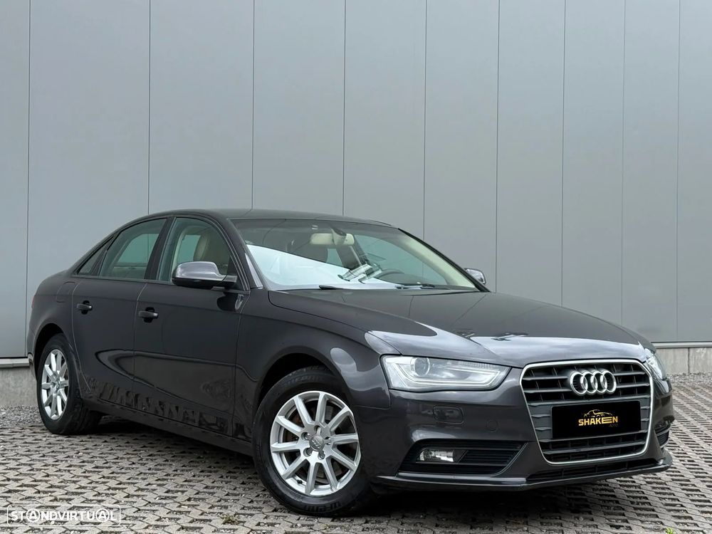Audi A4 2.0 TDI S tronic design - 2