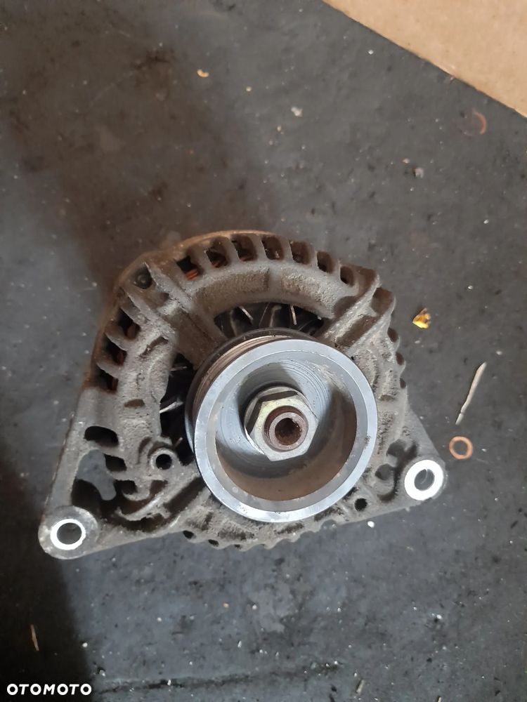 Alternator Audi A6 C5 2.4 V6 06C903016 - 2
