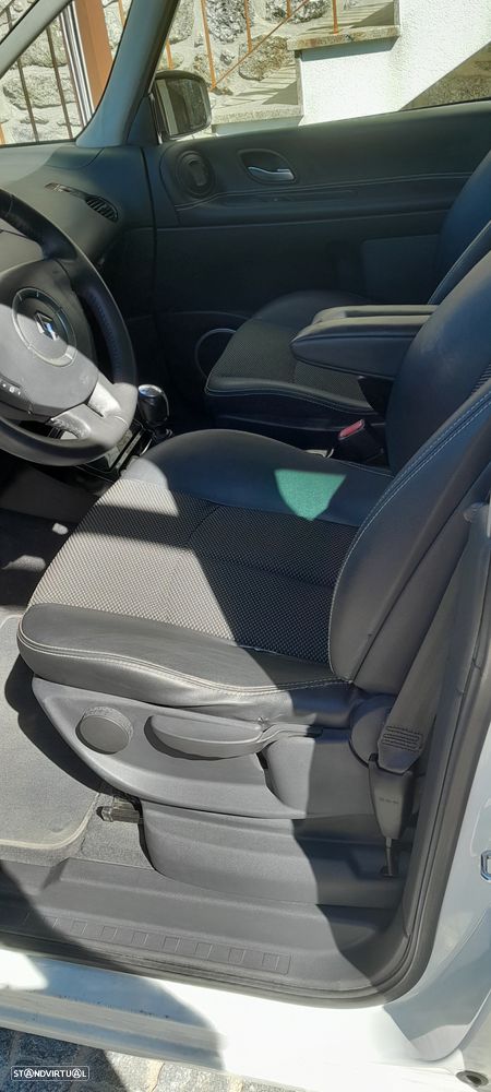 Renault Espace - 10