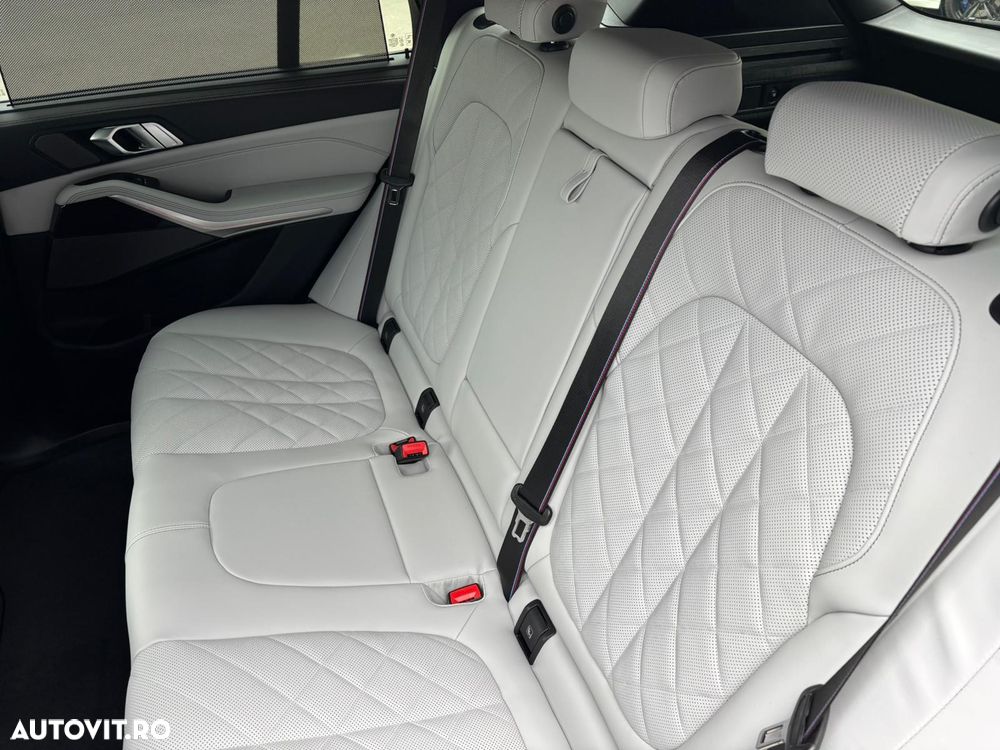 BMW X5 xDrive40d - 24