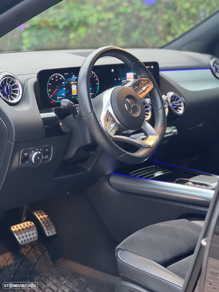 Mercedes-Benz B 250 e AMG Line - 17