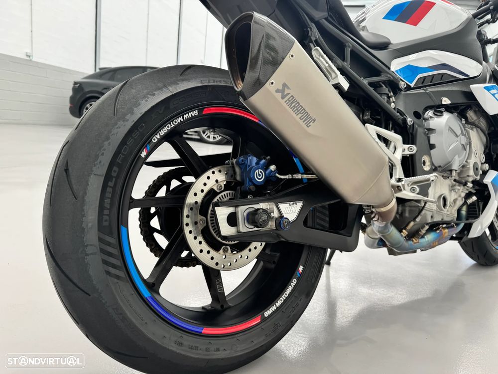 BMW M 1000 R - 15