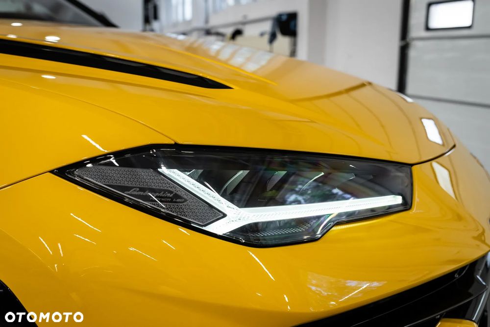 Lamborghini Urus - 10