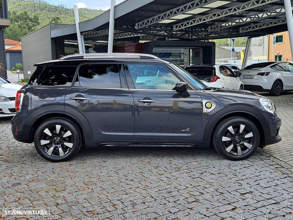 MINI Countryman Cooper SE ALL4 Auto - 3
