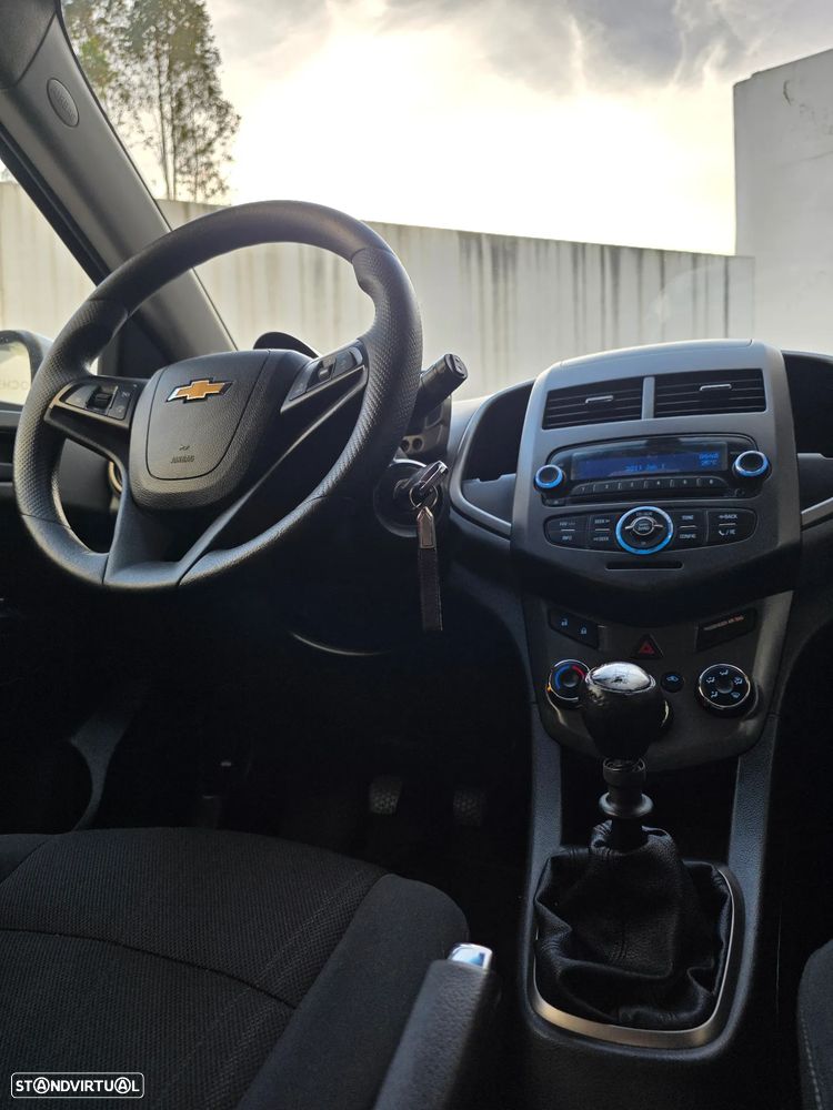 Chevrolet Aveo 1.3 VCDi LTZ - 44