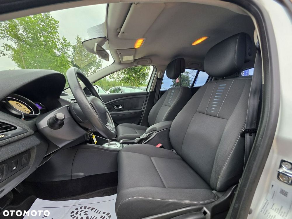 Renault Megane - 30