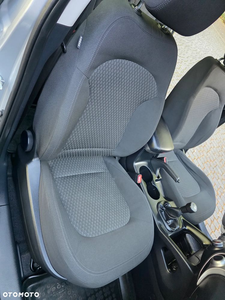 Hyundai ix35 2.0 Classic 2WD - 15