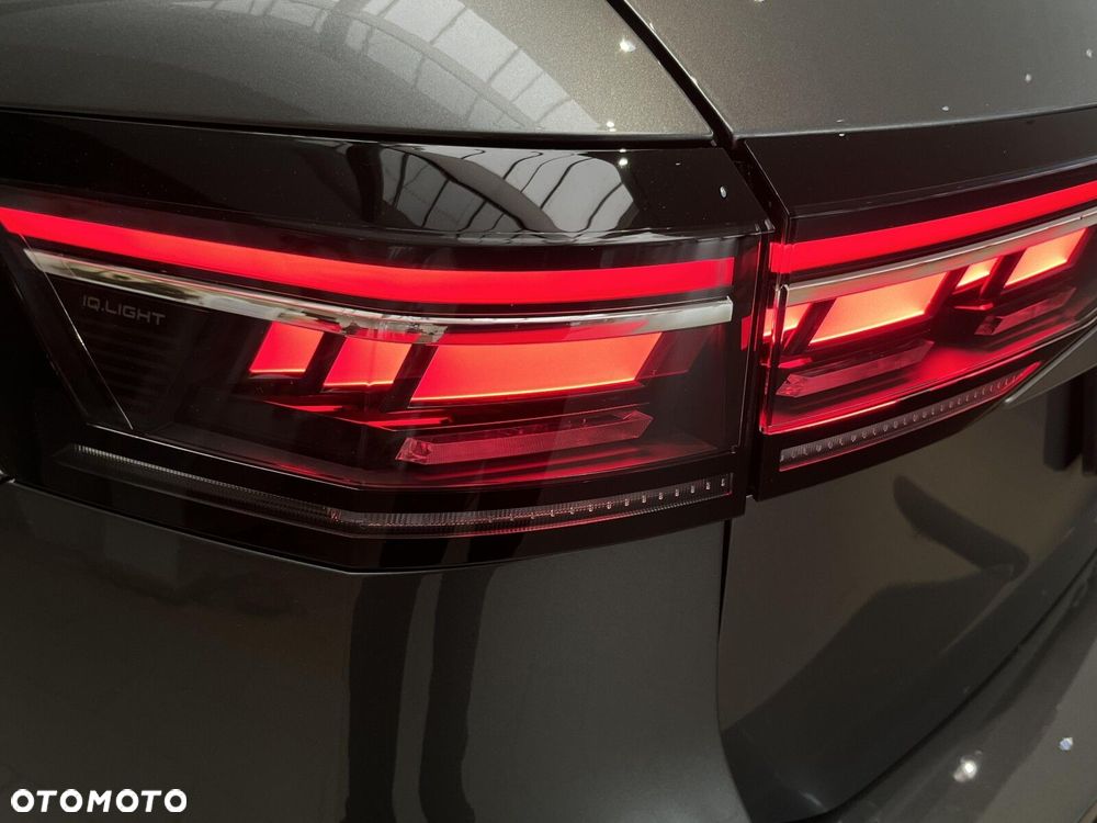 Volkswagen Passat - 11