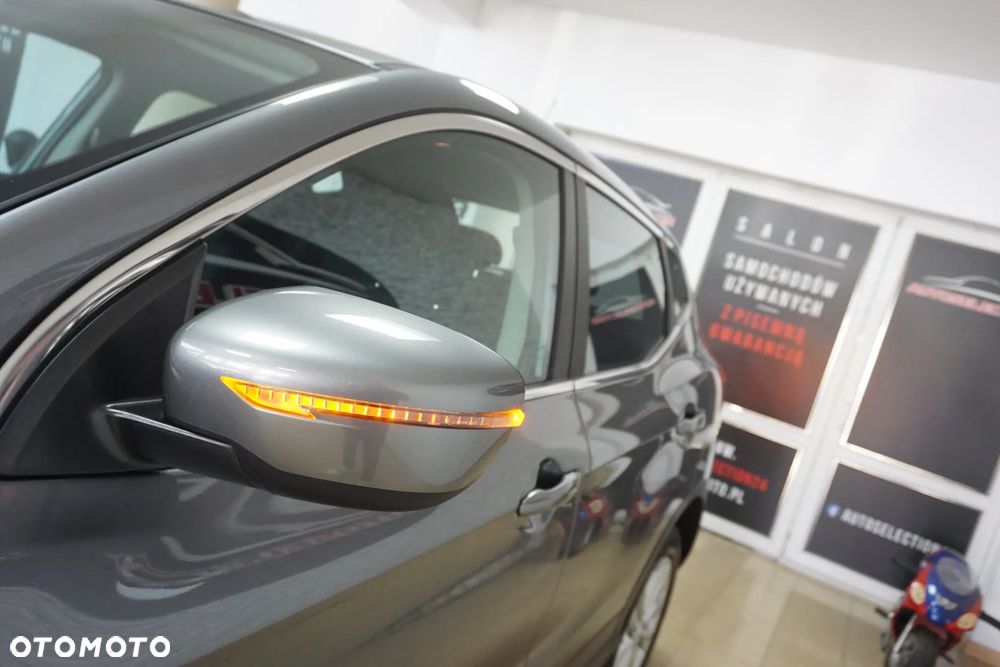 Nissan Qashqai 1.5 dCi DPF acenta - 8