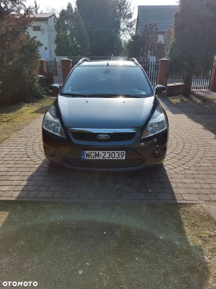 Ford Focus 1.6 16V Trend - 1