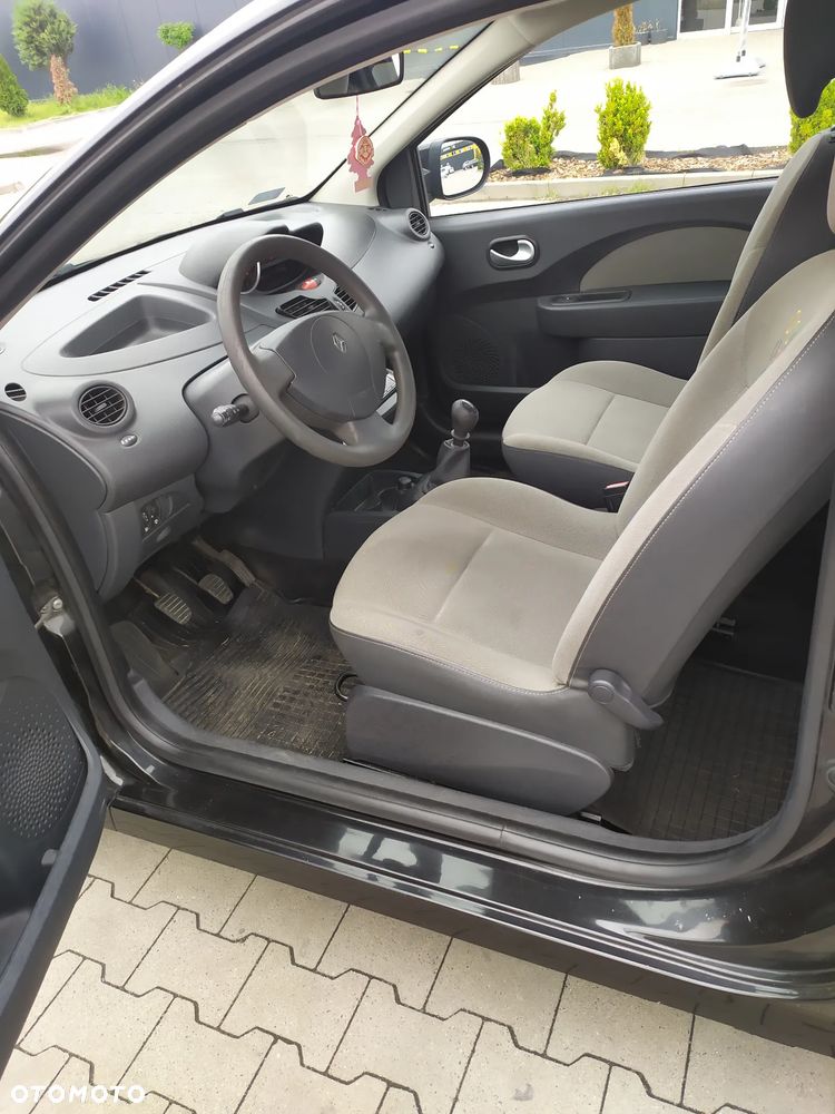 Renault Twingo 1.2 LEV 16V 75 eco2 - 11
