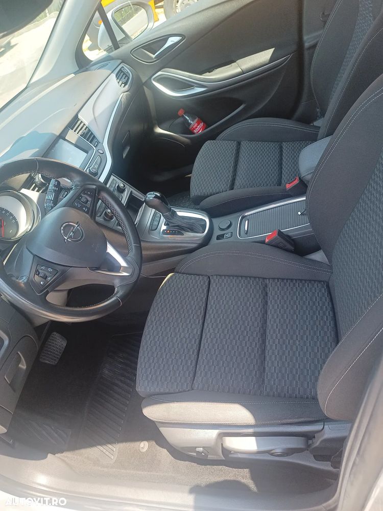 Opel Astra 1.6 D Start/Stop Automatik Sports Tourer Edition - 2