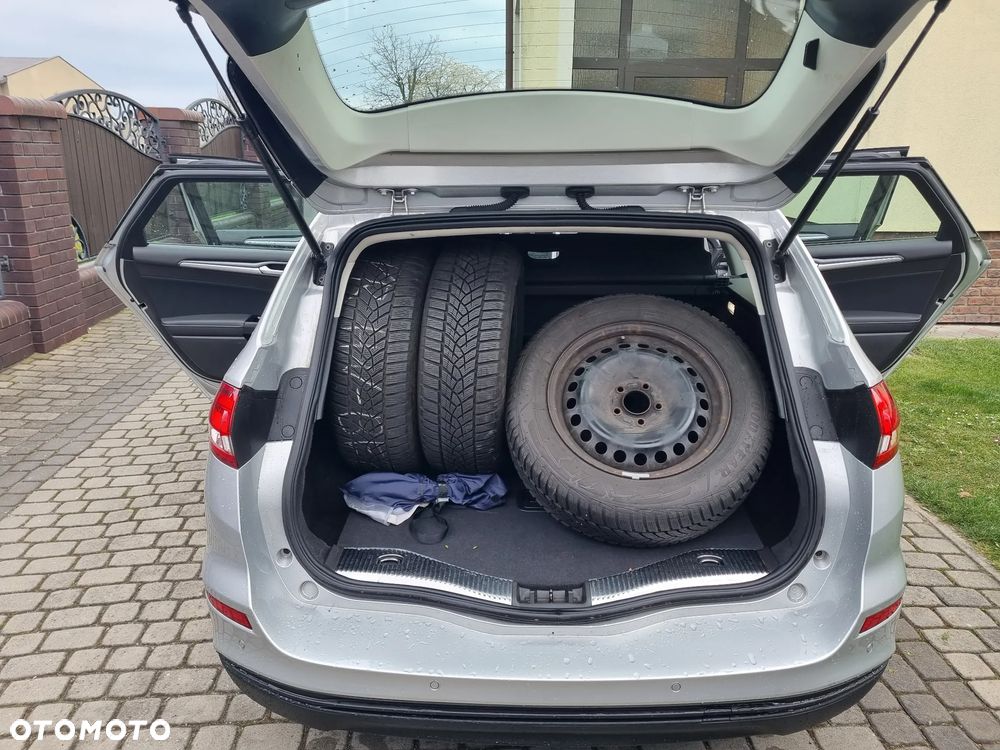 Ford Mondeo SW 2.0 TDCi S&S PowerShift-Aut Business Edition - 20