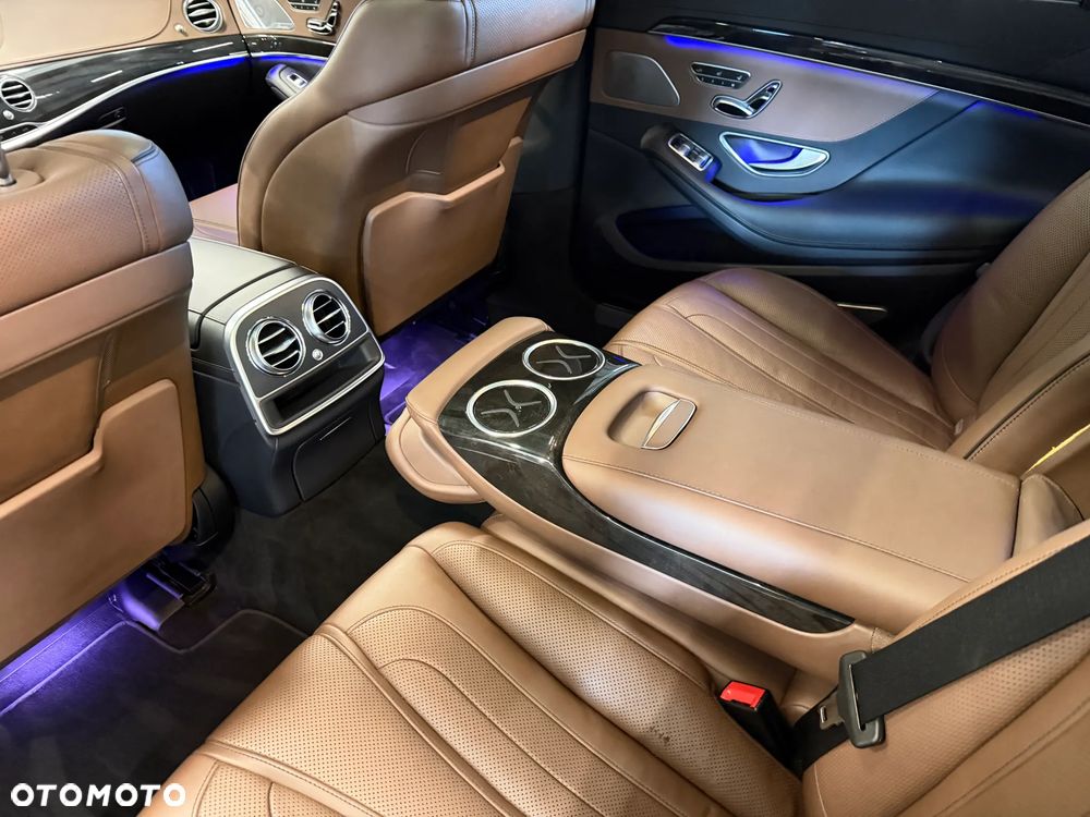 Mercedes-Benz Klasa S 63 AMG - 32