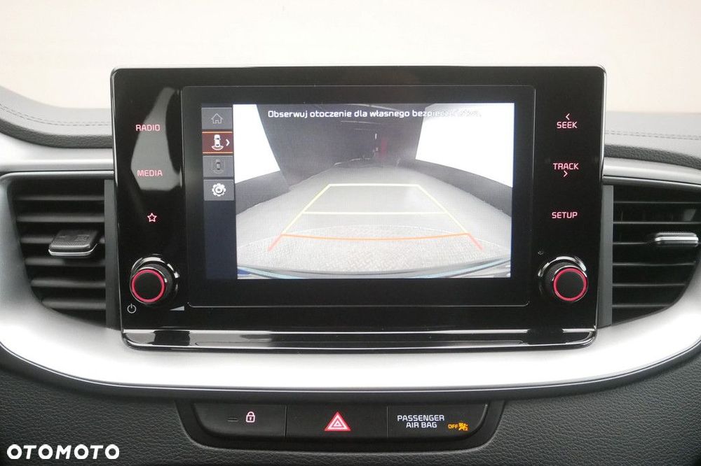 Kia XCeed - 19