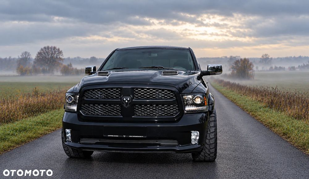Dodge RAM - 2