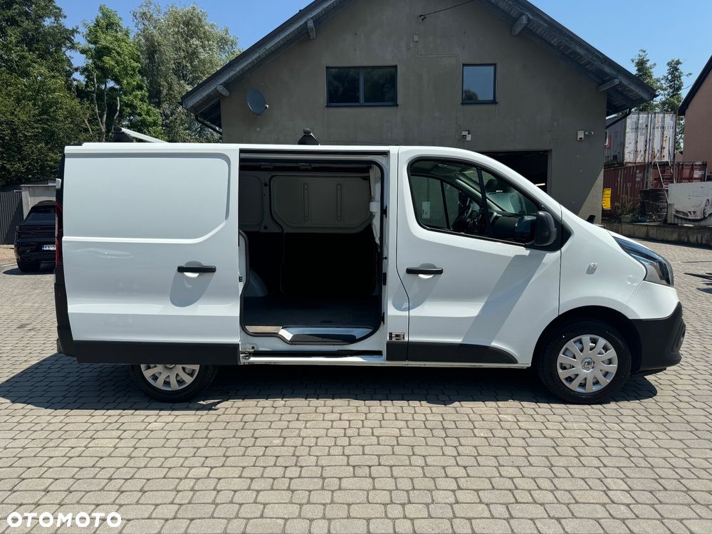 Renault Trafic - 10