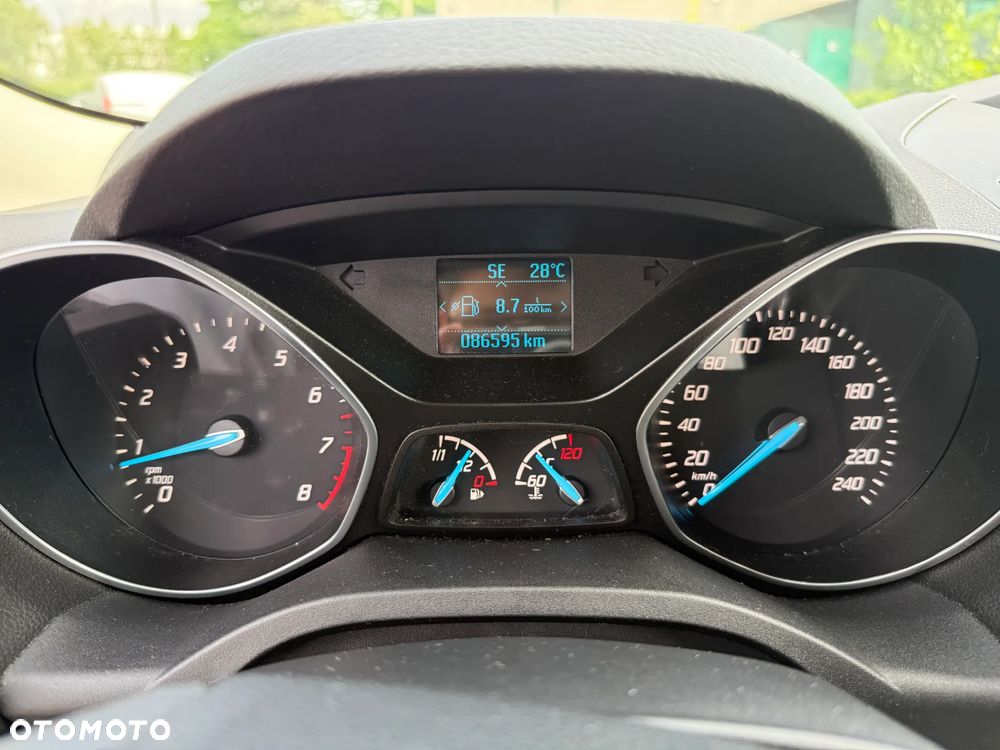 Ford Kuga 1.6 EcoBoost 2x4 SYNC - 19