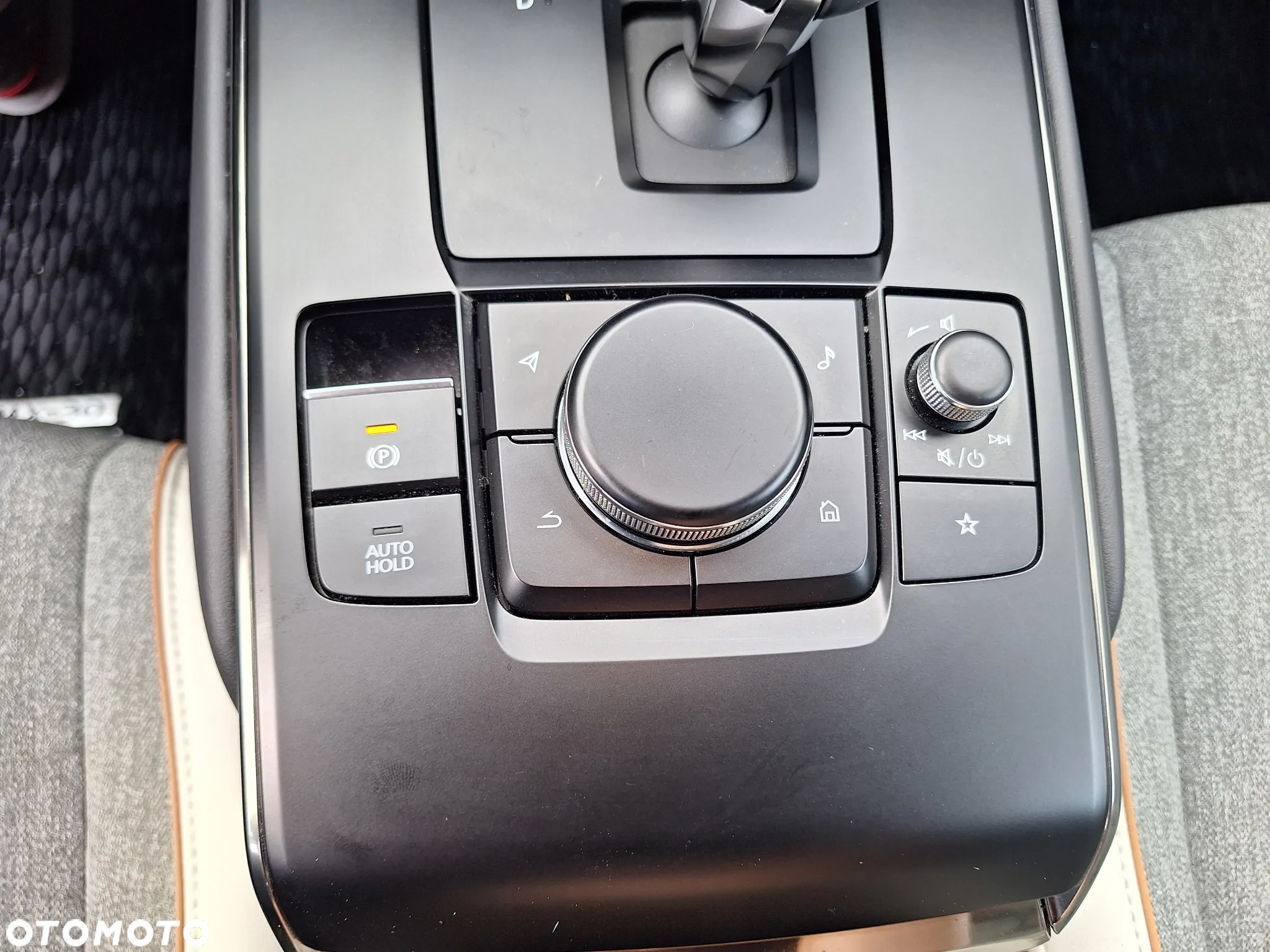 Mazda MX-30 - 20