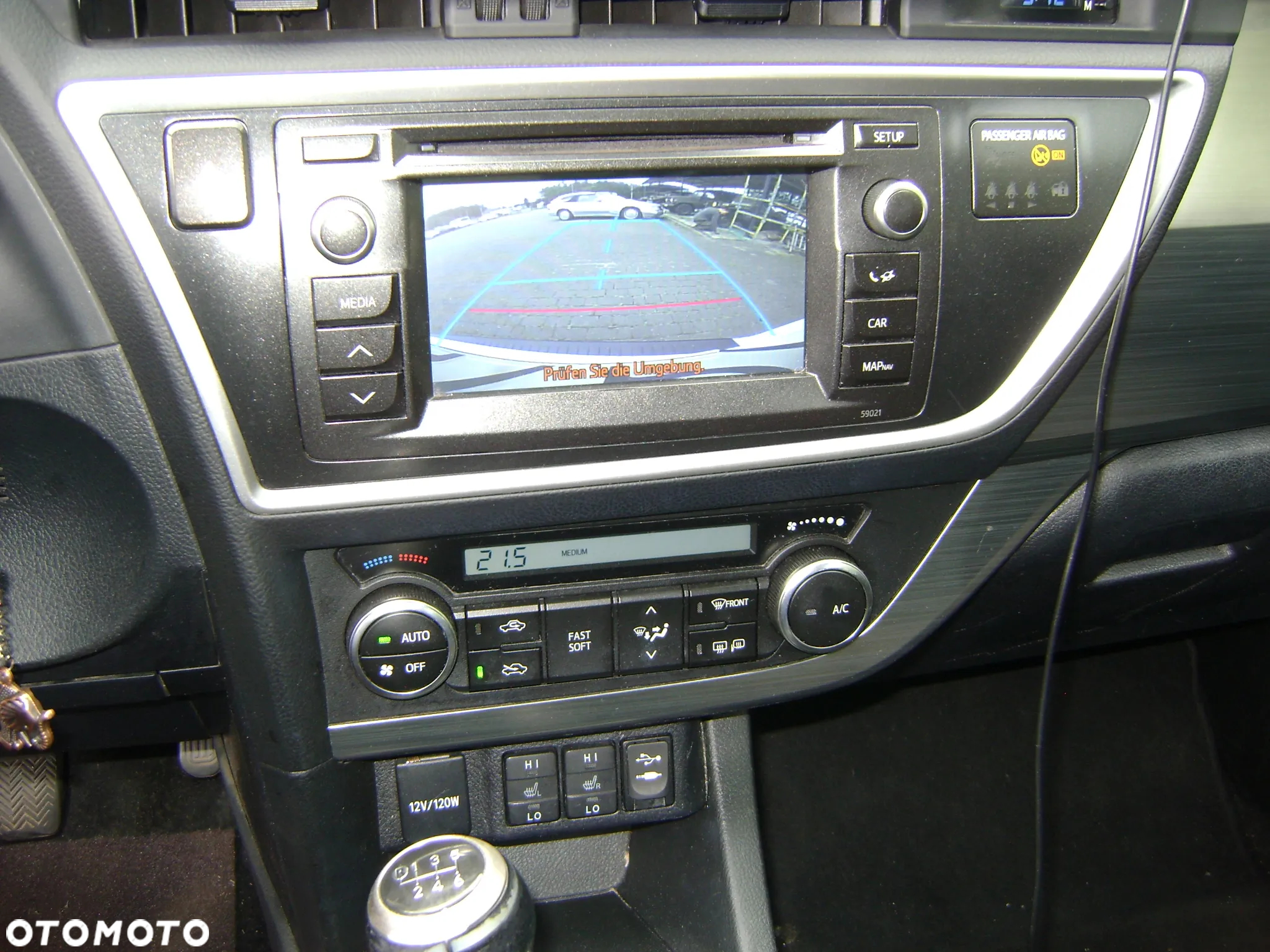 Toyota Auris 1.4 D-4D Luna - 6