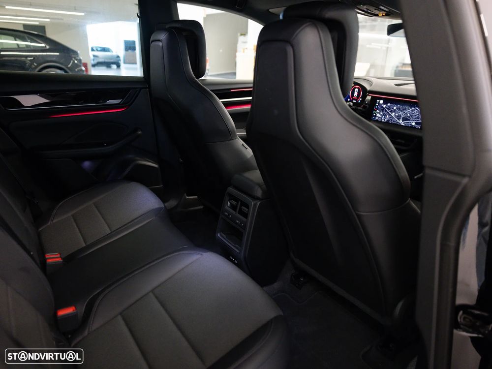 Porsche Macan Standard - 26