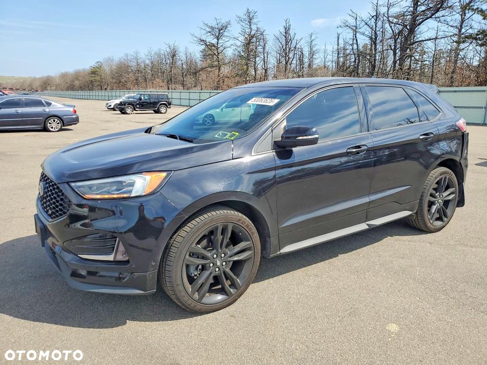 Ford Edge - 2