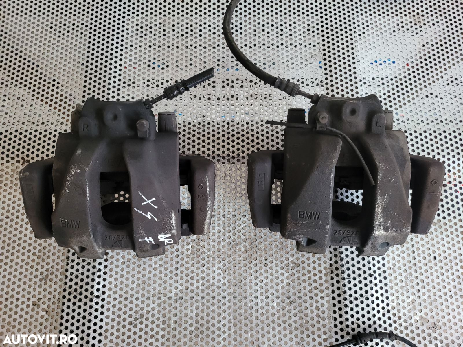 Etrieri Etrier Stanga Dreapta Fata Bmw X4 F26 2.0 Diesel Motor B47 Masina Cu 22.000 Km Ca Si Noi Dezmembrez Bmw X4 F26 2.0 Diesel Motor B47 Xdrive 4x4 Volan Stanga Bi-Xenon - 2