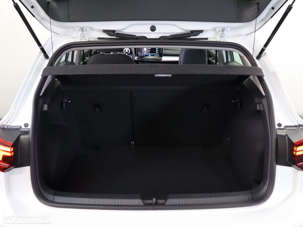 VW Golf 1.5 TSI Urban - 21