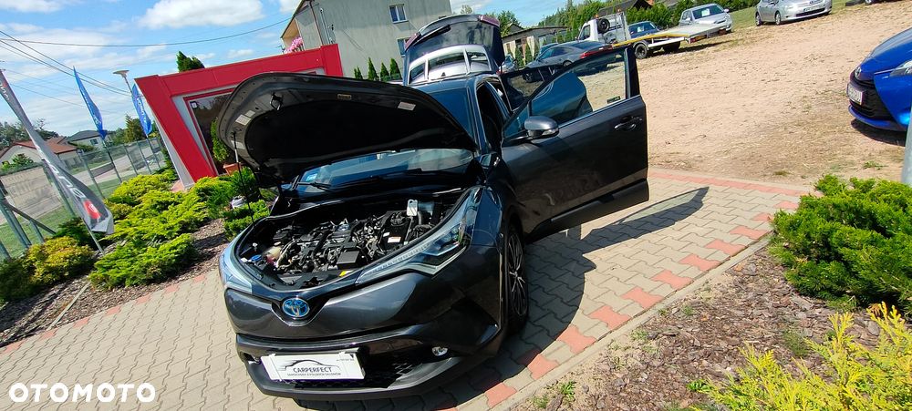 Toyota C-HR - 32