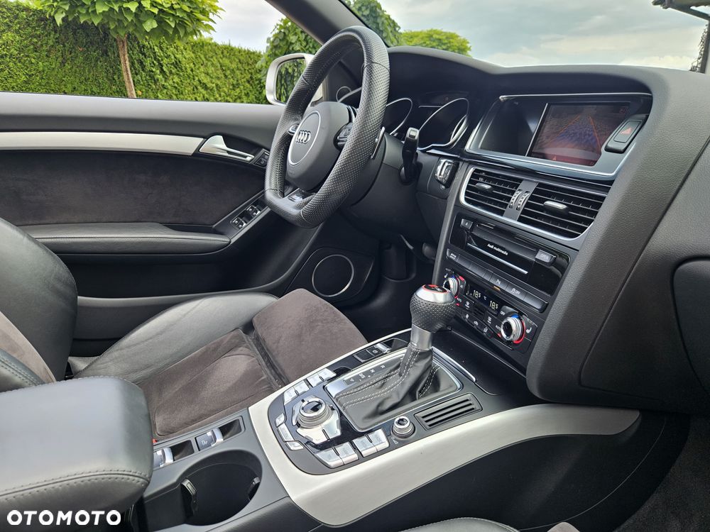 Audi RS5 Cabrio S tronic - 8