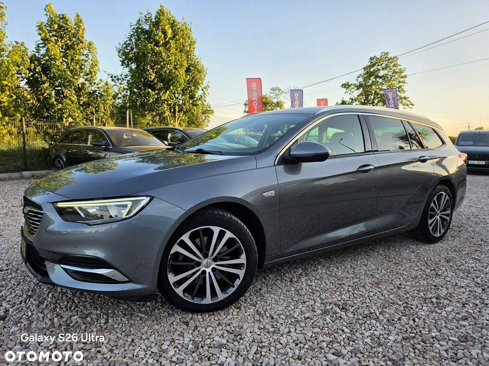 Opel Insignia - 17