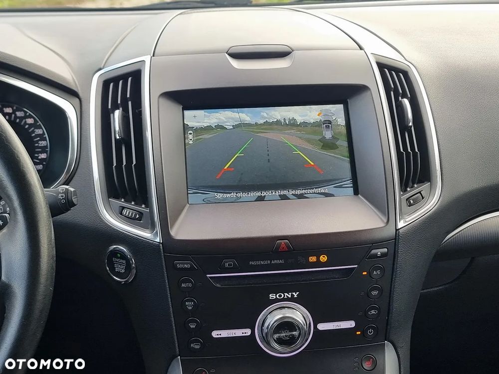 Ford S-Max - 31