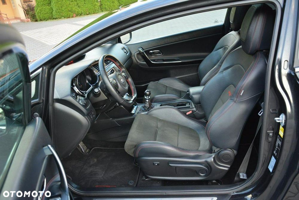 Kia ProCeed pro Ceed 1.6 T-GDI GT-Track - 19