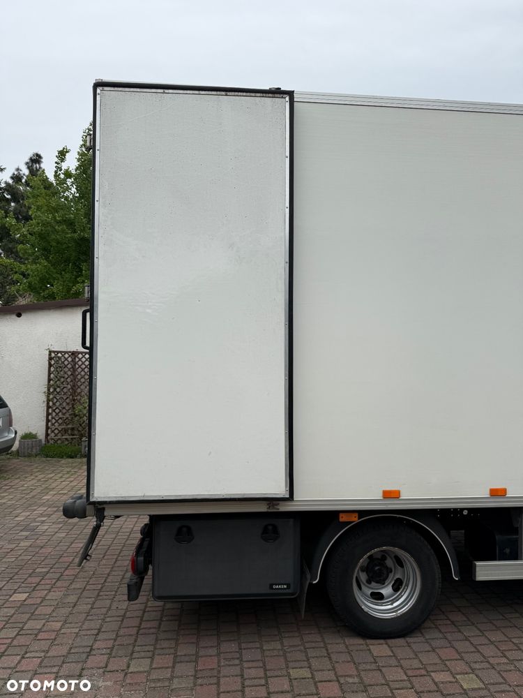 Mitsubishi COUNTER FUSO - 25