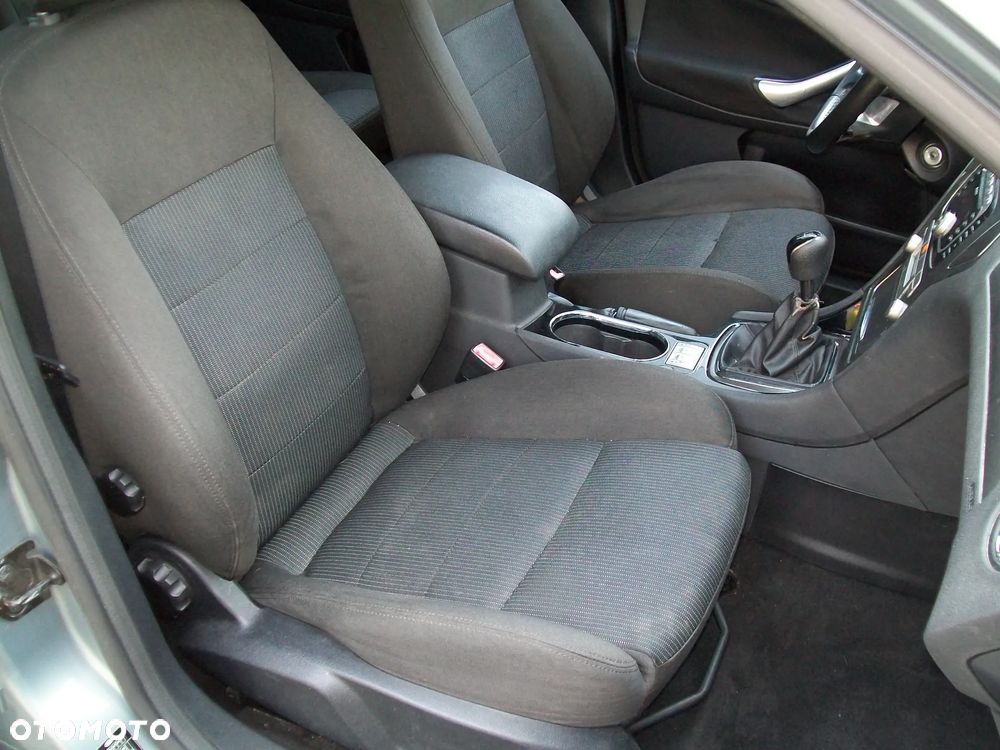 Ford Mondeo 2.0 Viva Titanium - 17