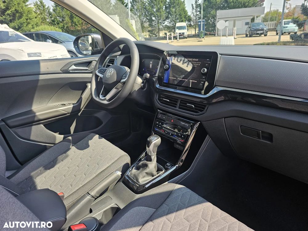 Volkswagen T-Cross - 10