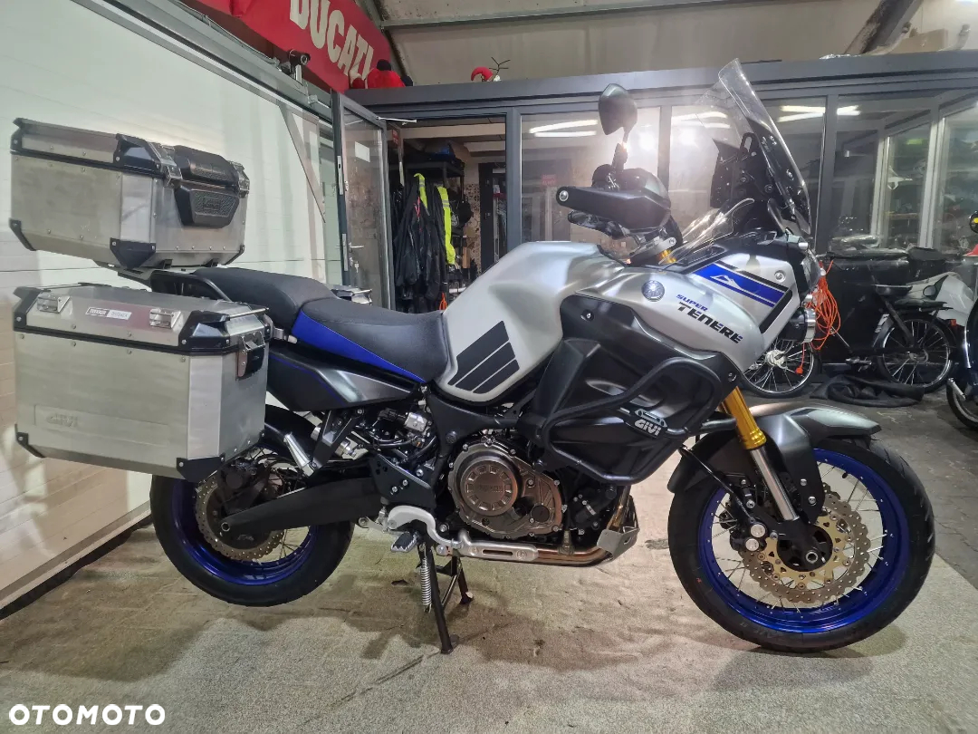 Yamaha XTZ - 11