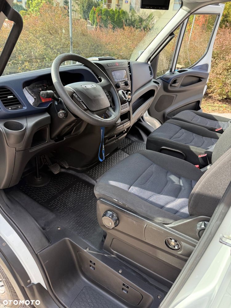 Iveco Daily - 12