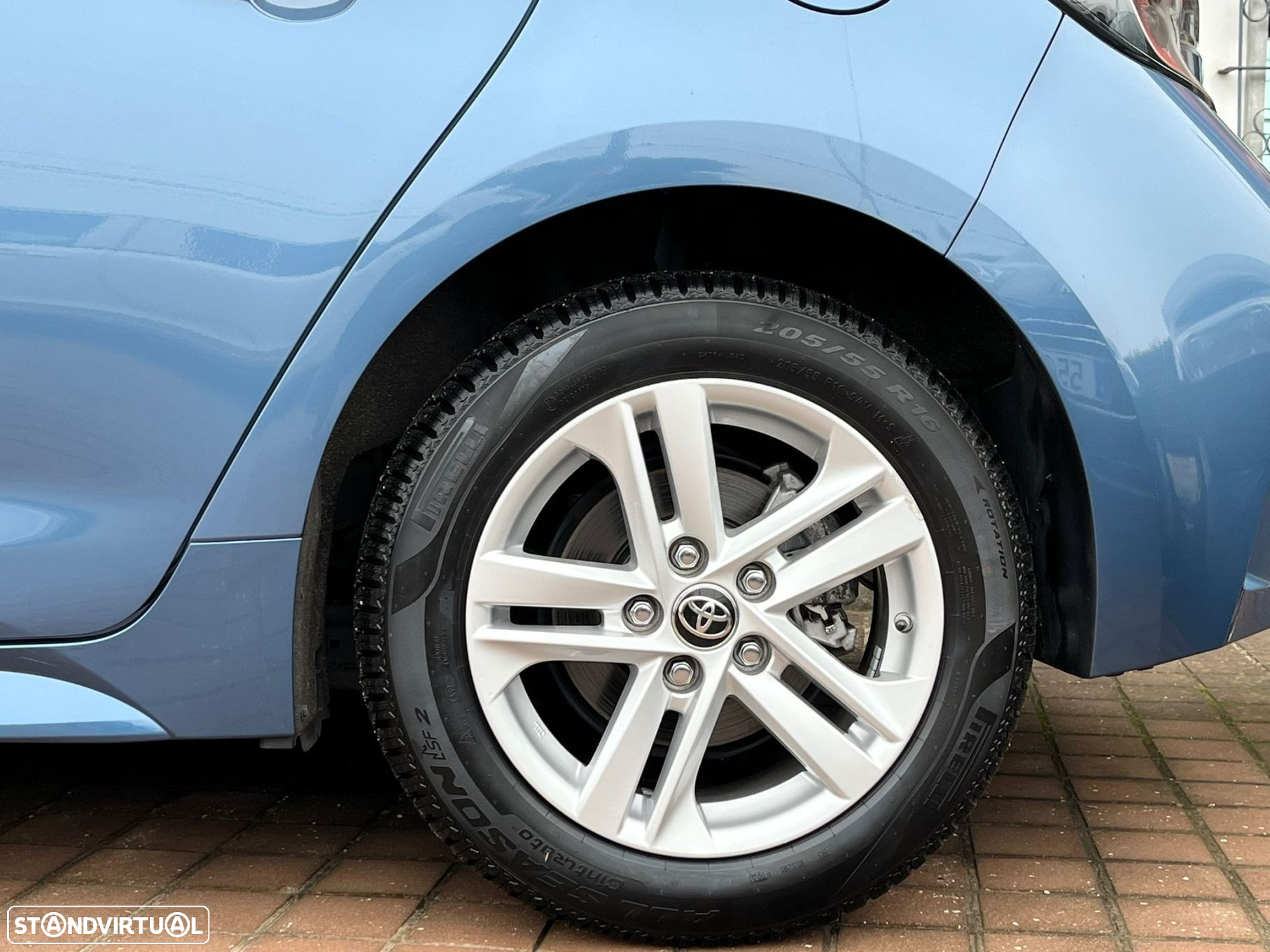 Toyota Corolla 1.2T Active - 6