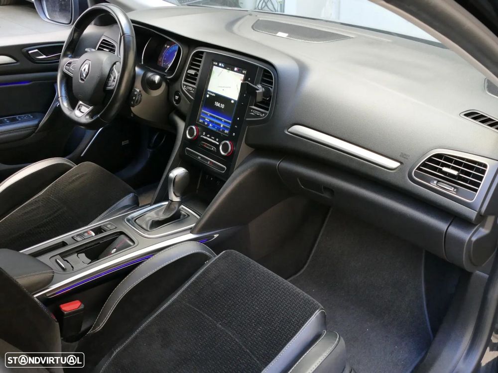 Renault Mégane Sport Tourer 1.5 dCi Bose Edition EDC - 24